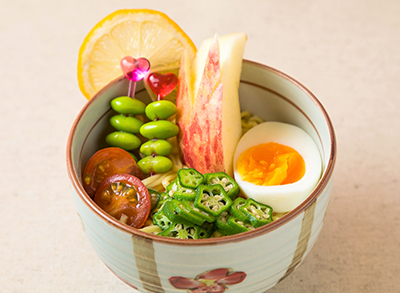 さっぱりんごラーメン