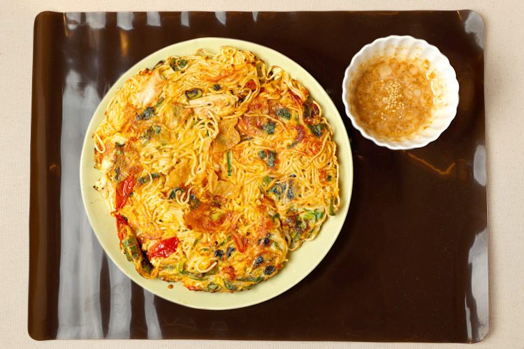 鶏飯風　チーズチヂミラーメン