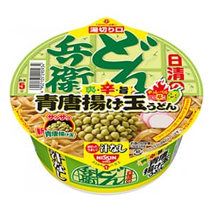 日清の汁なしどん兵衛　青唐揚げ玉うどん