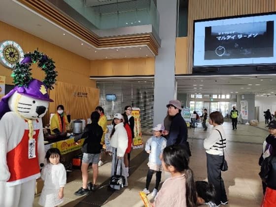 防災ヒーロー入団試験～君たちが唐津を守る！～」のようす