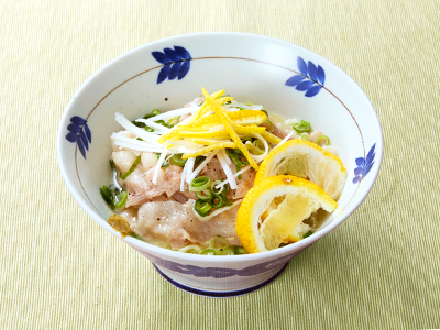 ＼1品で大満足！！／
ゆず香るほっこり塩らーめん料理画像
