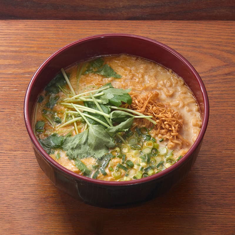 チキンラーメンで和製カオソーイ