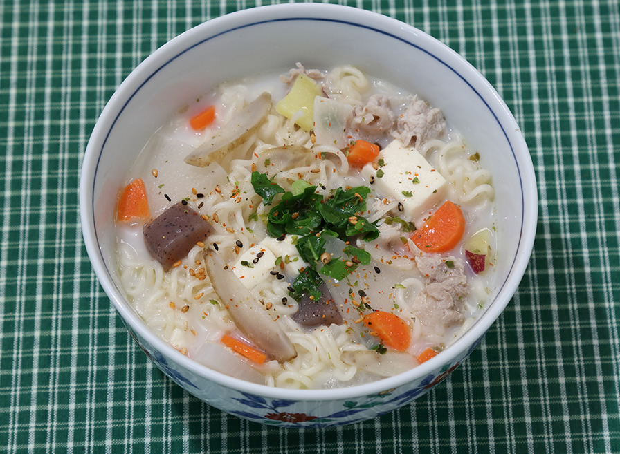 豚骨豚汁ラーメン