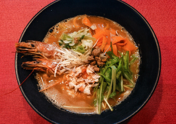 ~焦がし海老香る~ 泡仕立て濃厚味噌ラーメン